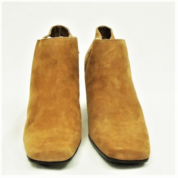 Jennifer Moore Shoes - 👉 CLEARANCE! Suede Ankle Boots Tan
